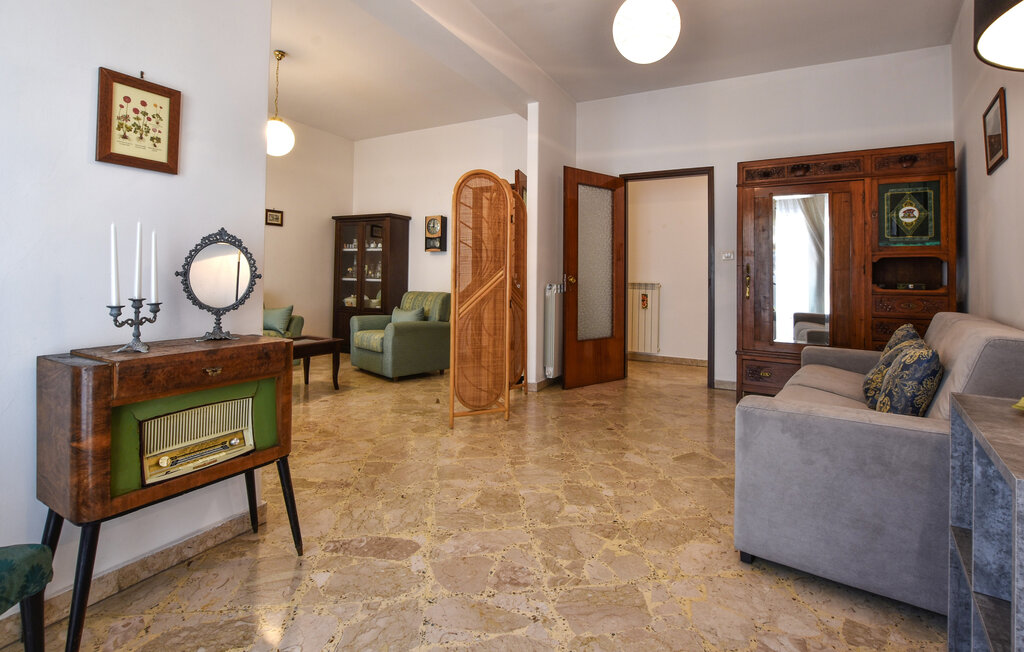 Apartment - Giarre , Italy - ISC154 7