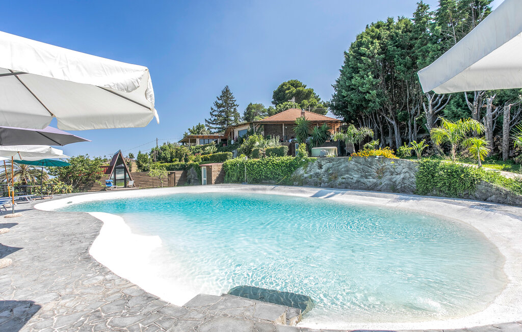 Semesterhus - Piedimonte Etneo , Italien - ISC557 1