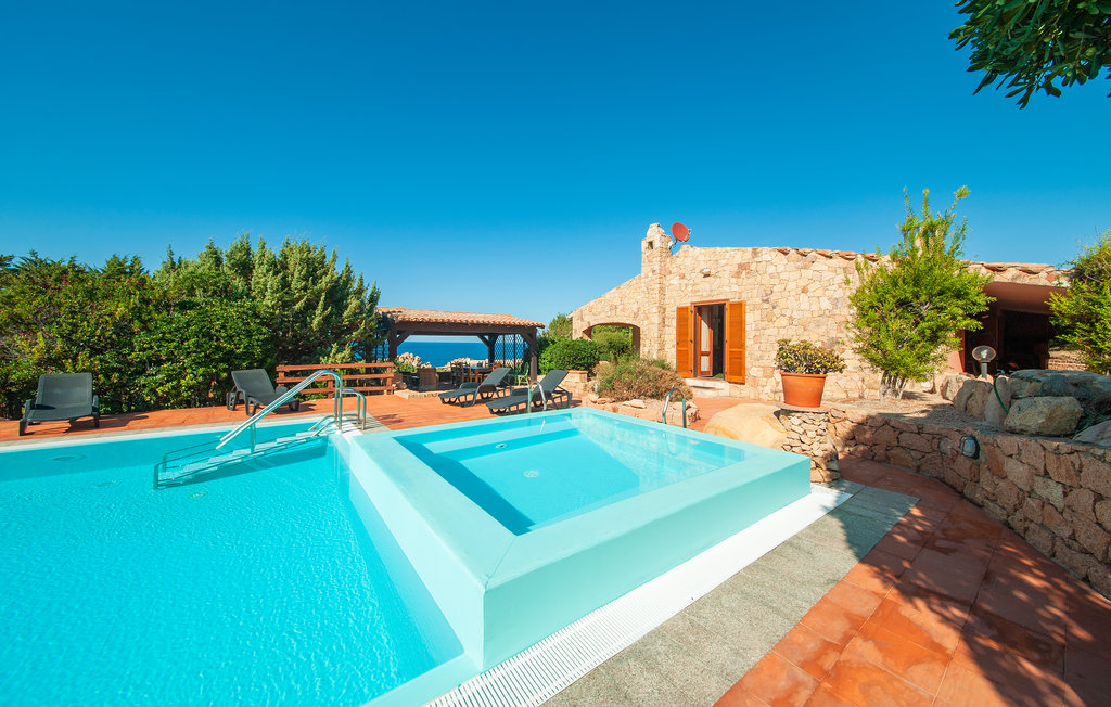 Feriehus Costa Paradiso, Italia ISD826 Novasol