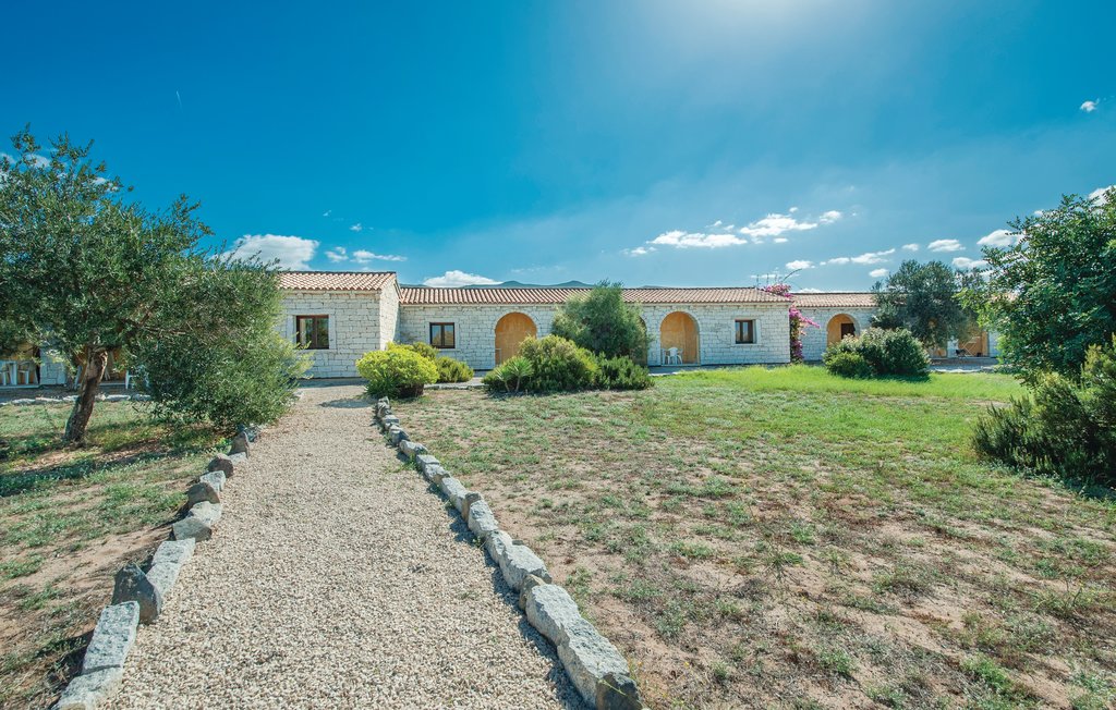 Feriehus - Badesi , Italia - ISD144 11