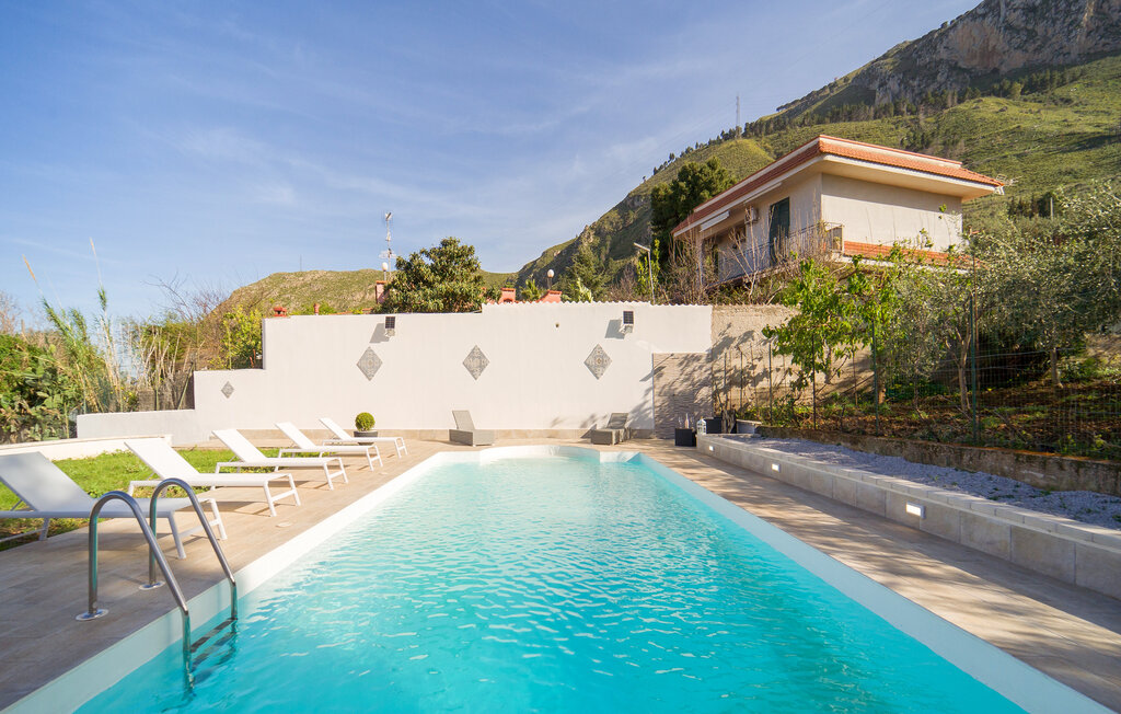 Feriehus - Altavilla Milicia , Italia - ISP183 11