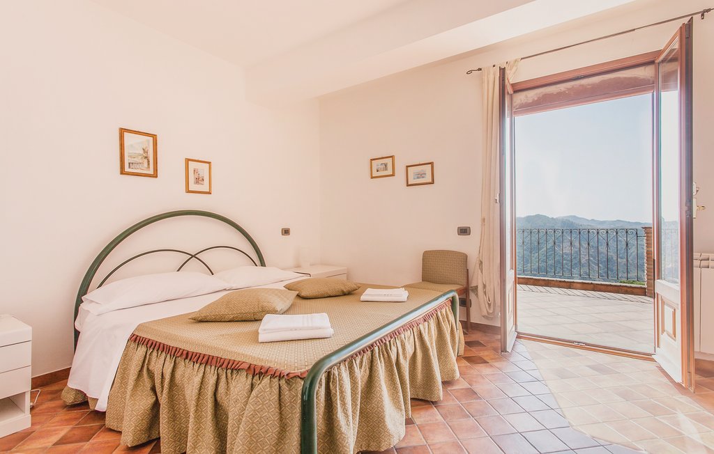 Feriehus - Graniti , Italia - ISS362 18