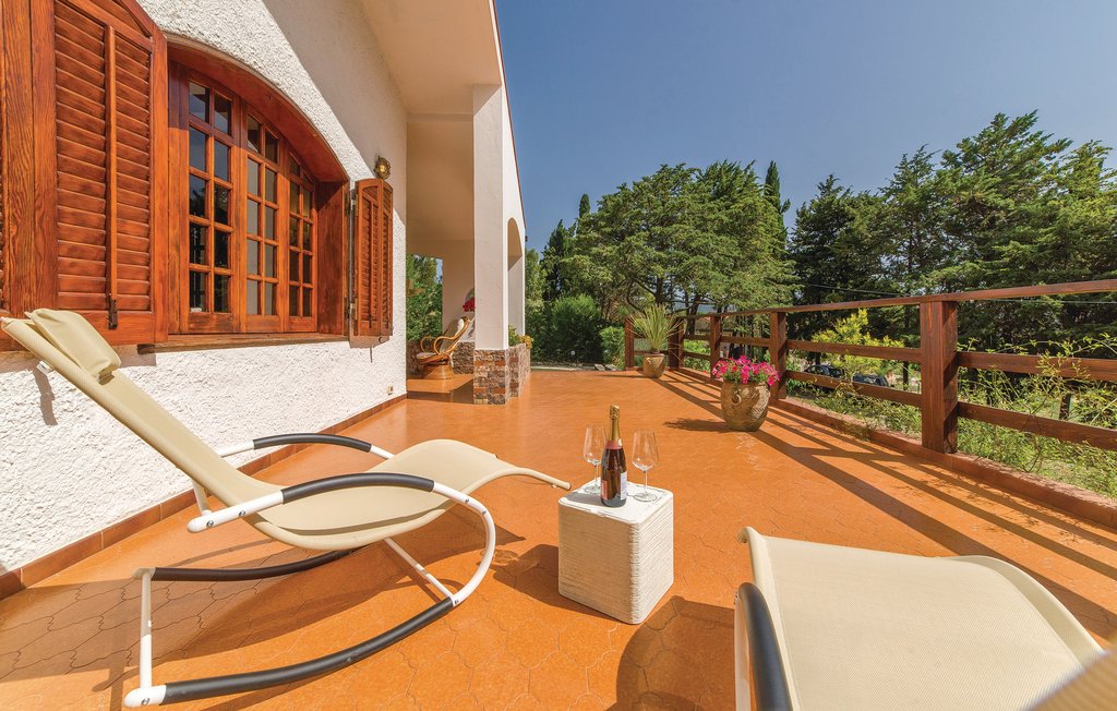 Semesterhus - Sambuca di Sicilia , Italien - ISS020 2