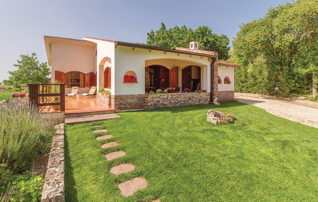 Semesterhus - Sambuca di Sicilia , Italien - ISS020 1