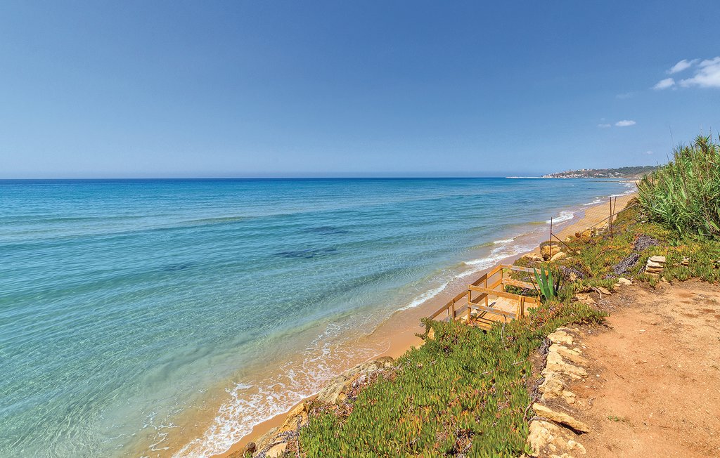 Feriehus - Menfi , Italia - ISS211 5