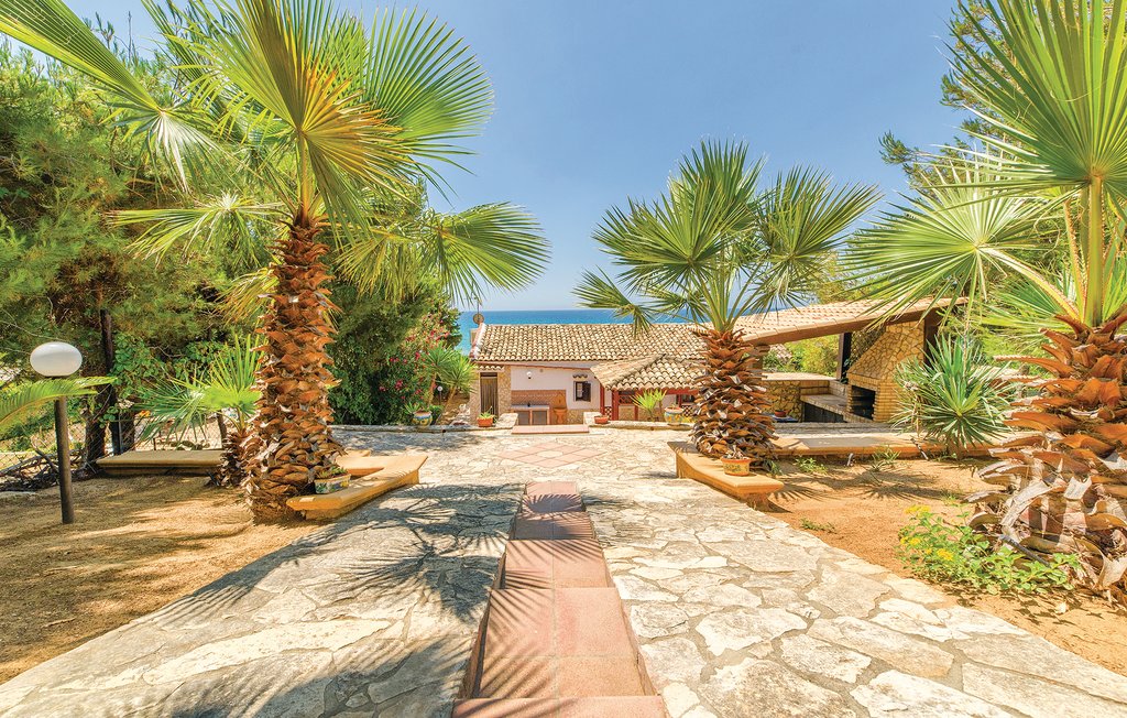 Feriehus - Menfi , Italia - ISS211 2