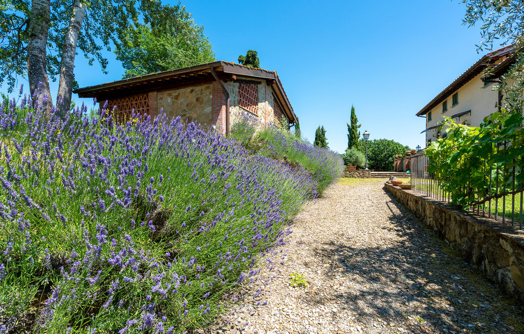 Semesterlägenhet - Poppi , Italien - ITA943 14