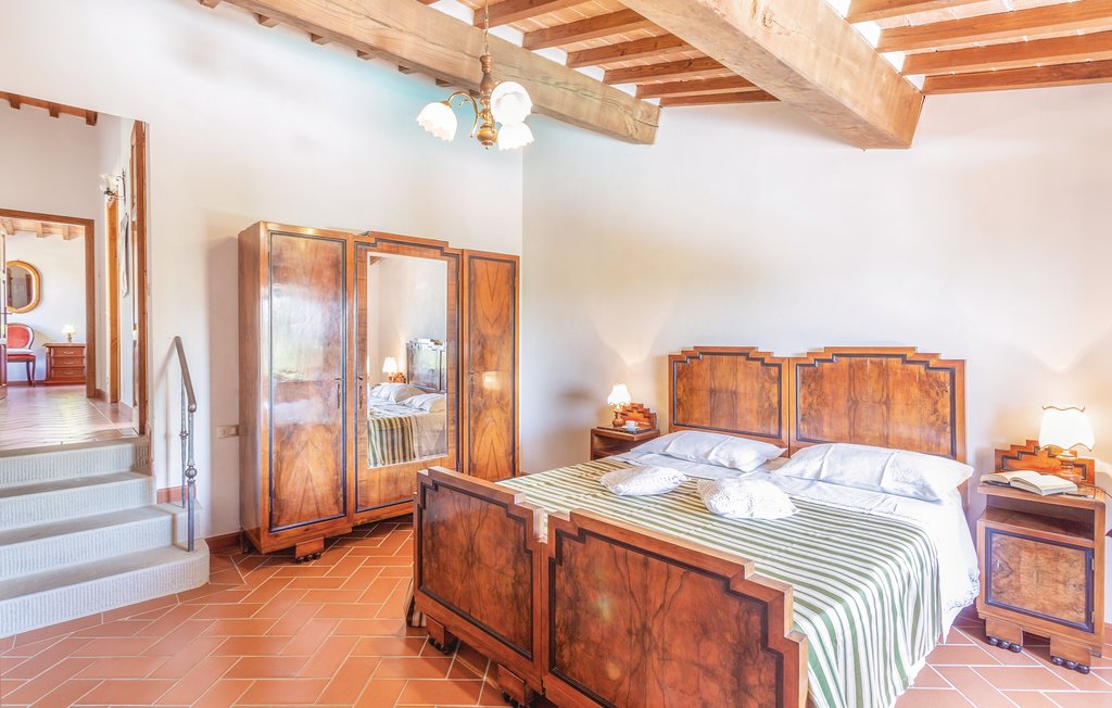 Holiday home Castiglion Fiorentino (ITA841)