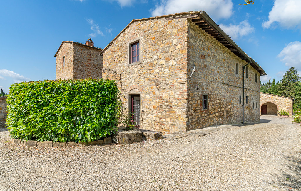Holiday rental San Donato in Poggio , Italy I Novasol