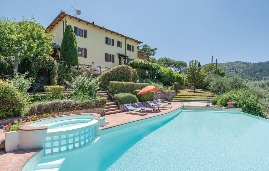Feriehus - Montevarchi , Italia - ITC356 1