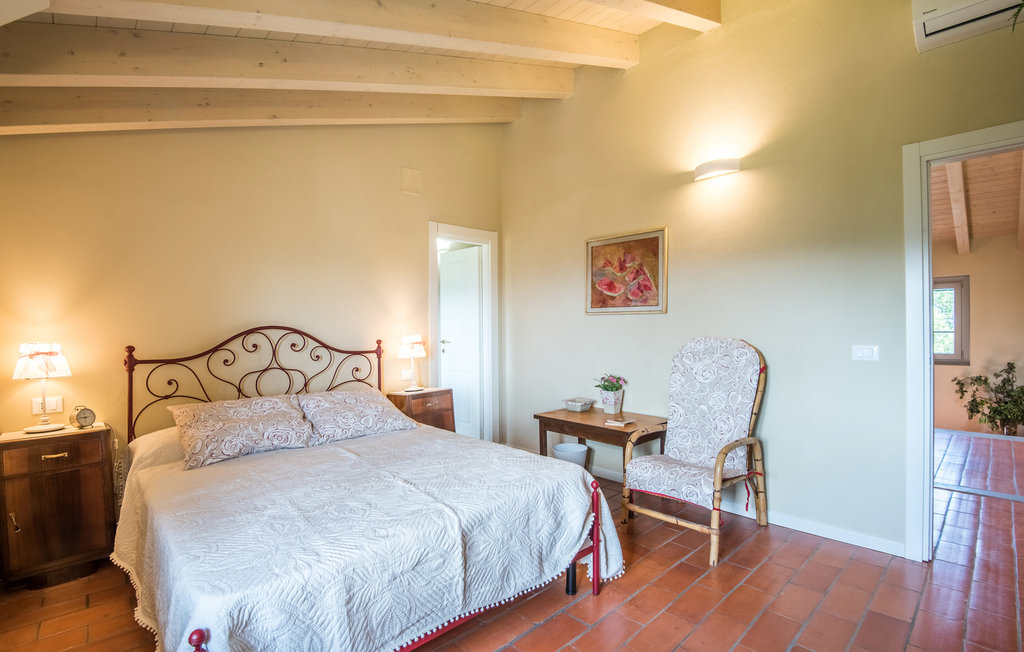 Feriehus - Montevarchi , Italia - ITC179 30