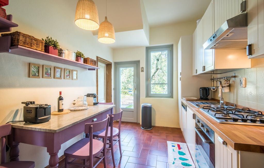 Feriehus - Montevarchi , Italia - ITC179 7