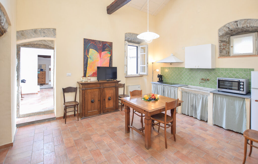 
Holiday rental - Pontremoli , Italy - ITD014 2