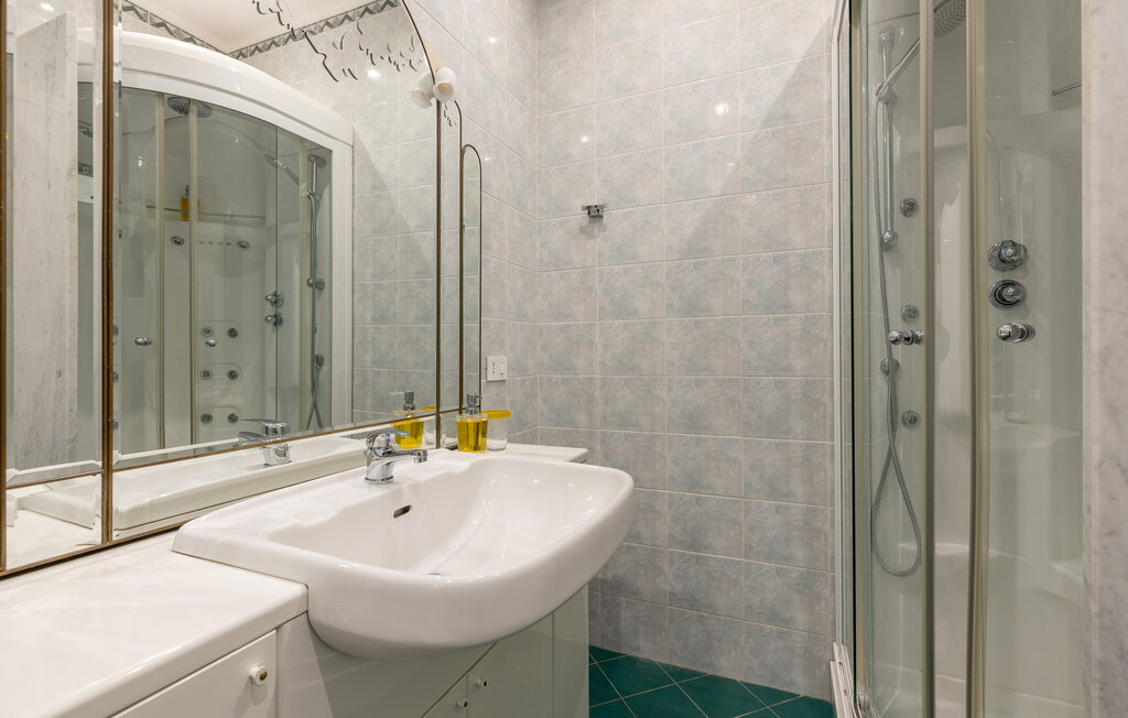 Ferienhaeuser - Pietrasanta , Italien - ITD030 42