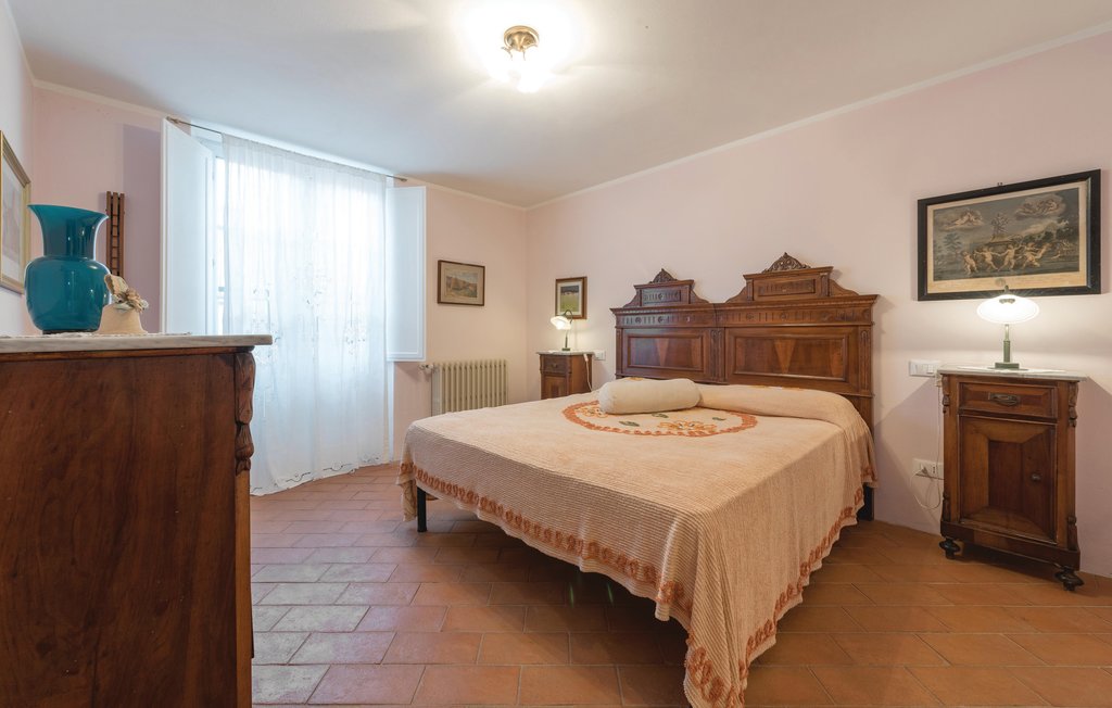 Feriehuse - Montuolo , Italien - ITL188 16