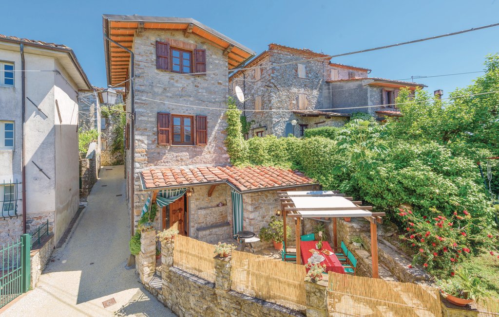 Feriehus - Valpromaro , Italia - ITL466 21