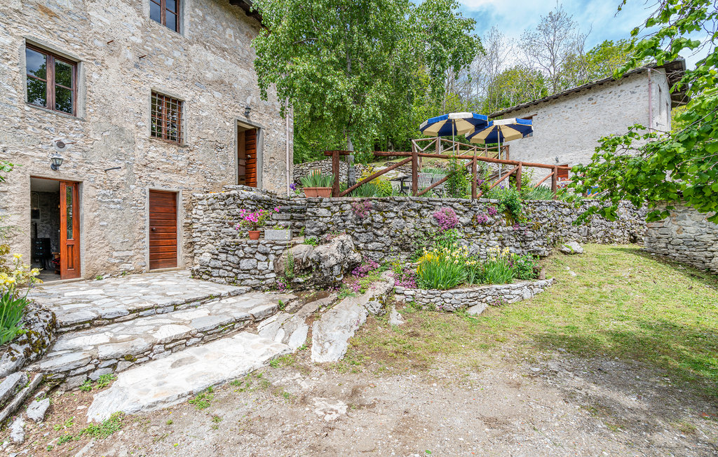 Feriehus - Vallico Sopra , Italia - ITL143 7