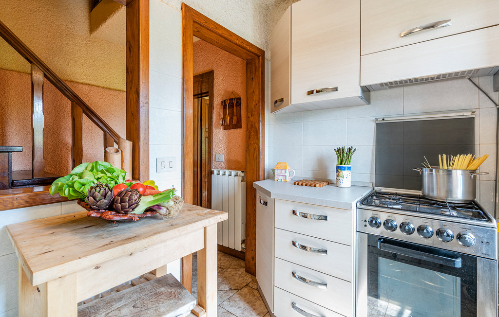 Feriehus - Vallico Sopra , Italia - ITL143 11