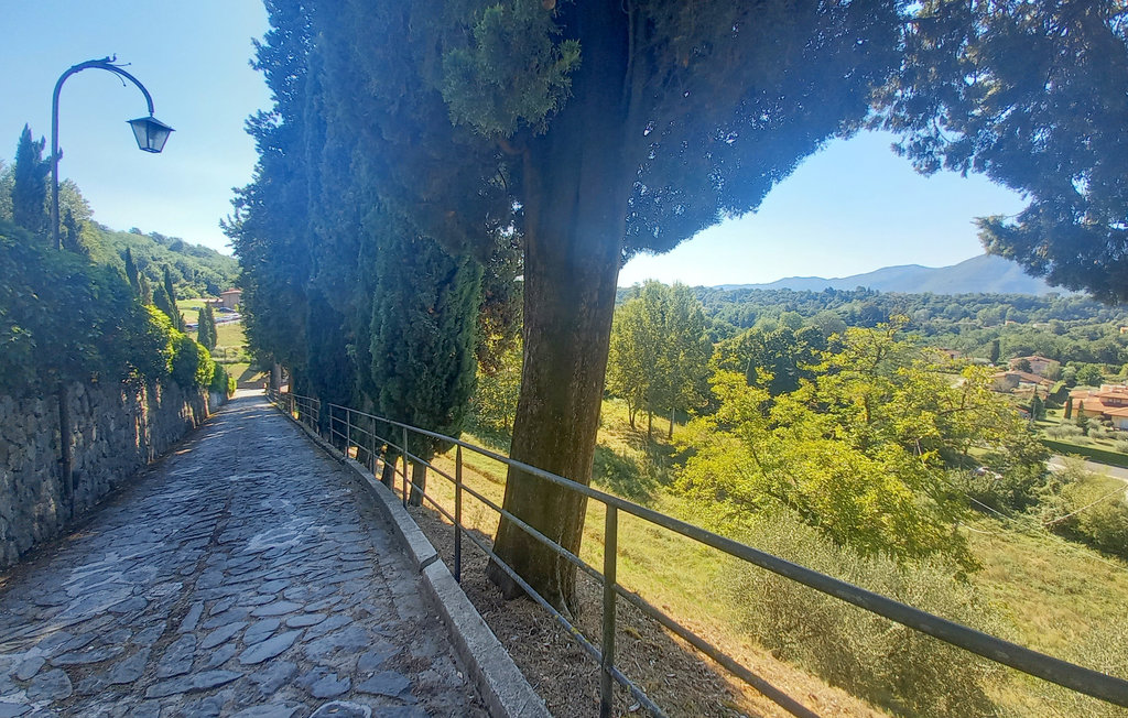 Lejlighed - Barga , Italien - ITL685 27