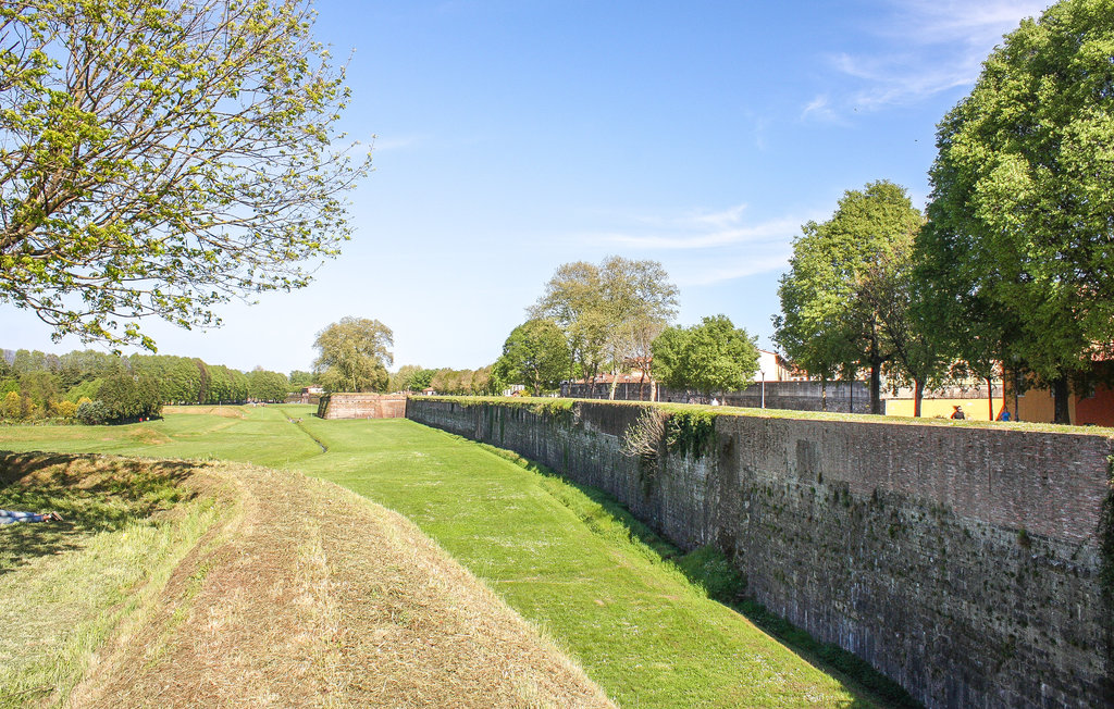 Lejlighed - Barga , Italien - ITL685 29
