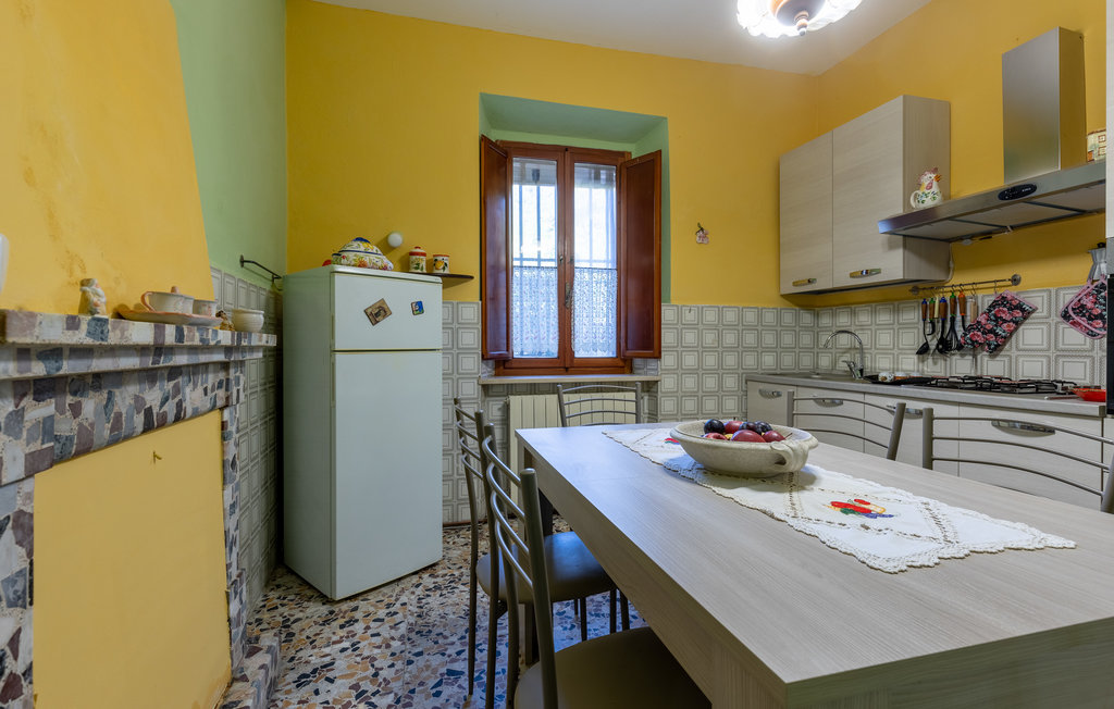 Lejlighed - Barga , Italien - ITL685 16