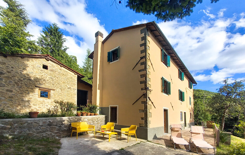 Location de vacances - Barga , Italie - ITL021 1
