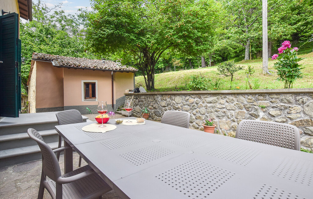 Location de vacances - Barga , Italie - ITL021 13