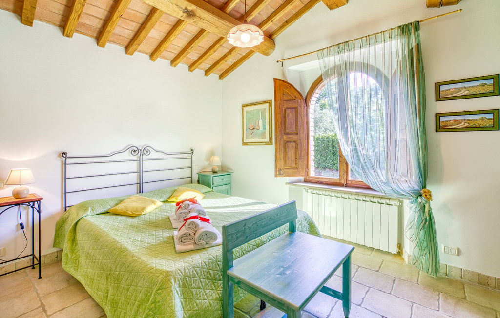 Feriehuse - Volterra , Italien - ITN533 5