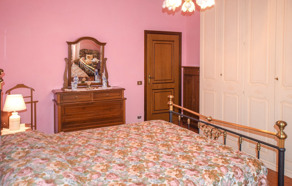 Feriehuse - Volterra , Italien - ITN310 10