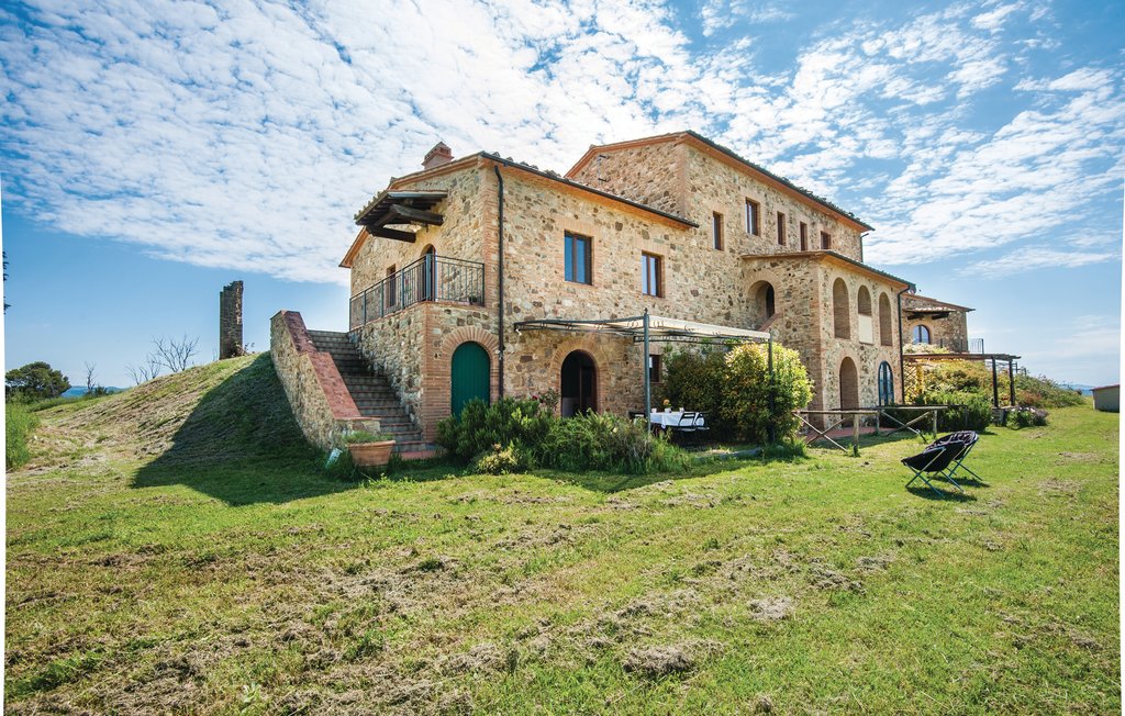 Feriehuse - Volterra , Italien - ITN192 2