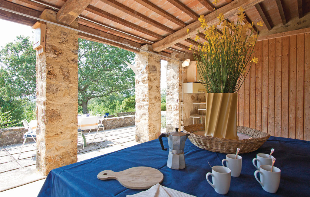 Erleben Sie entspannte Tage in diesem rustikalen Ferienhaus mitten in der Natur.

Wenn Sie eine Auszeit vom hektischen Alltag suchen, bietet dieses charmante Landhaus eine einfache, aber authentische ..