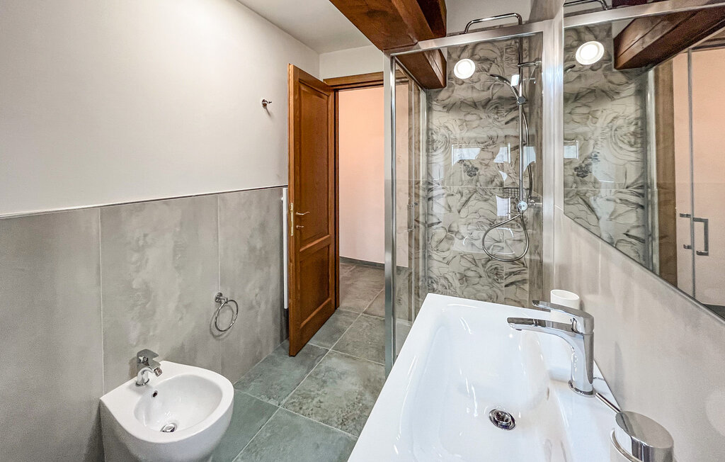 Lejlighed - Castel Focognano , Italien - ITR036 25