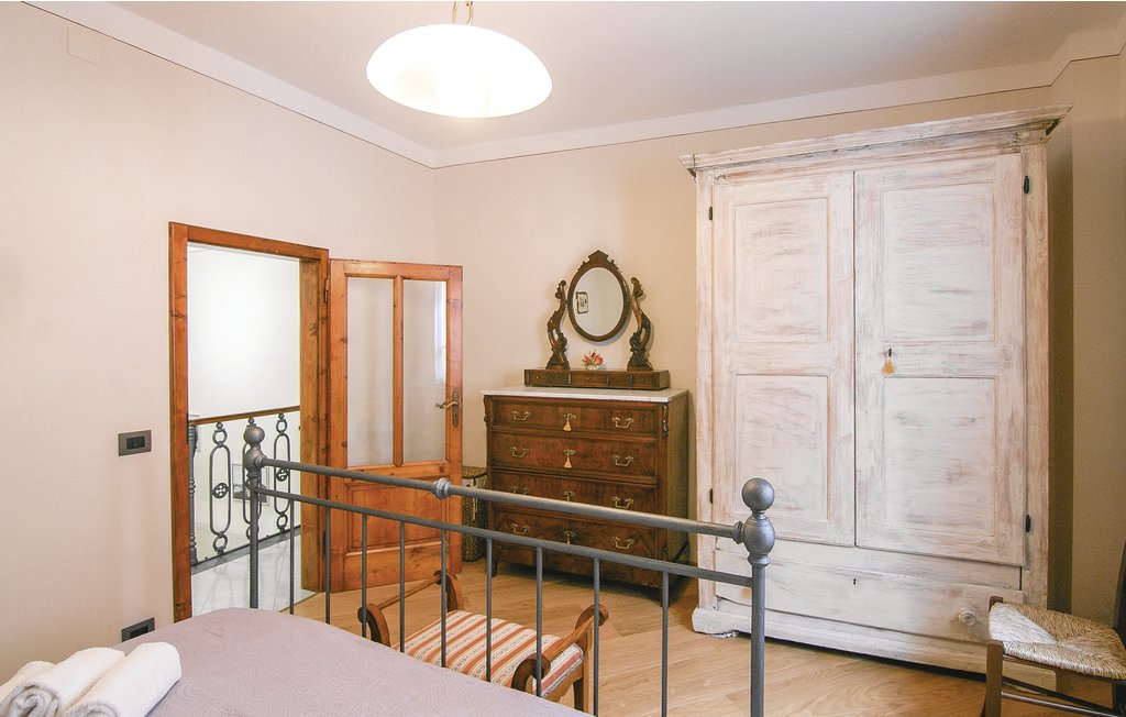 Feriehuse - Montecatini Terme , Italien - ITT250 10