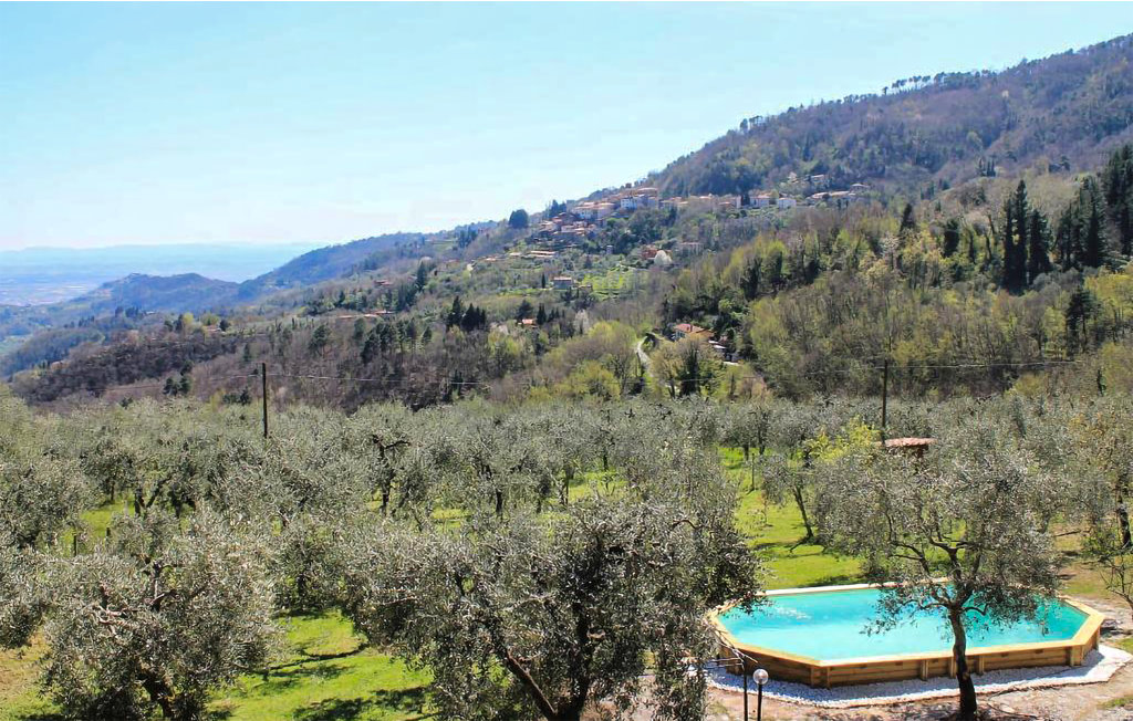 Feriehus - Marliana , Italia - ITT357 10