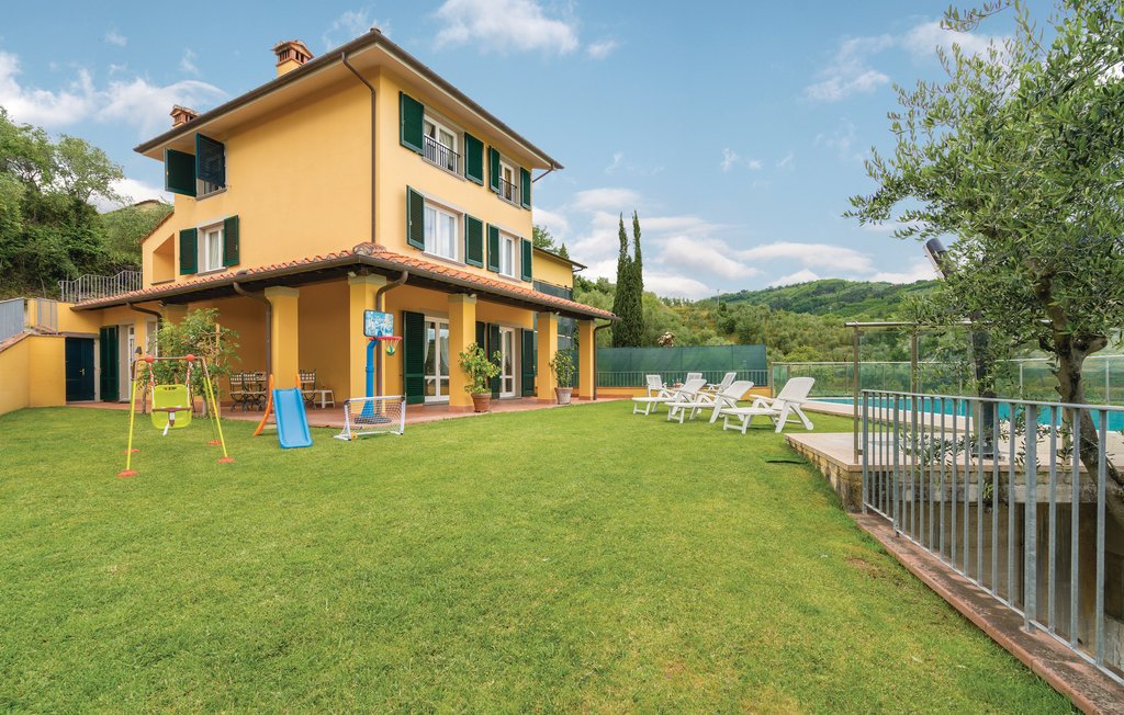 Semesterhus - Massa e Cozzile , Italien - ITT402 1