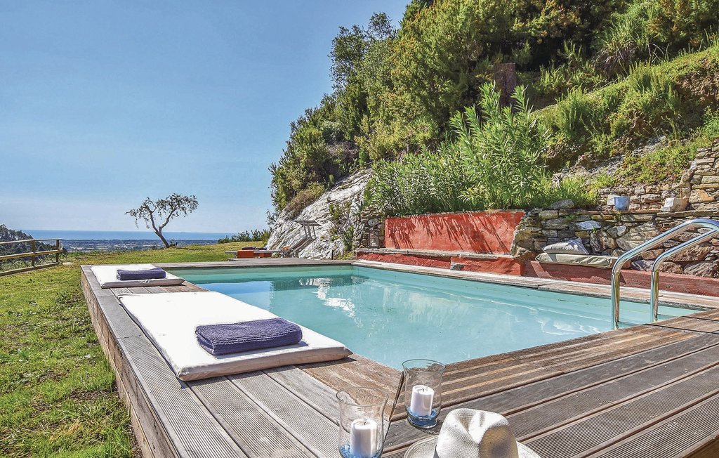 Semesterhus - Camaiore , Italien - ITV803 1