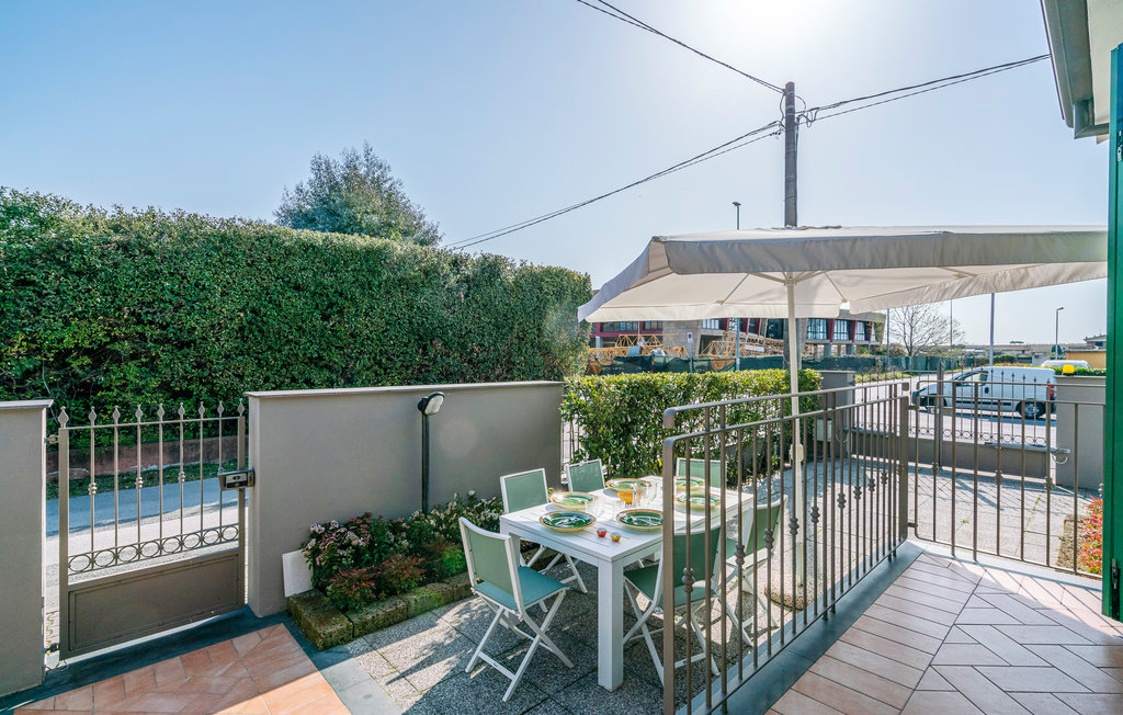 Semesterhus - Viareggio , Italien - ITV883 2