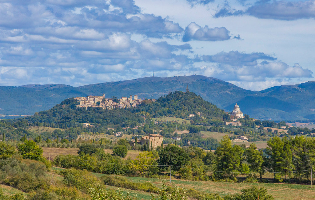 Appartement Todi (IUO002)