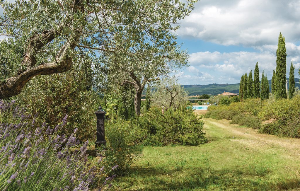 Lejlighed - San Venanzo , Italien - IUP579 10