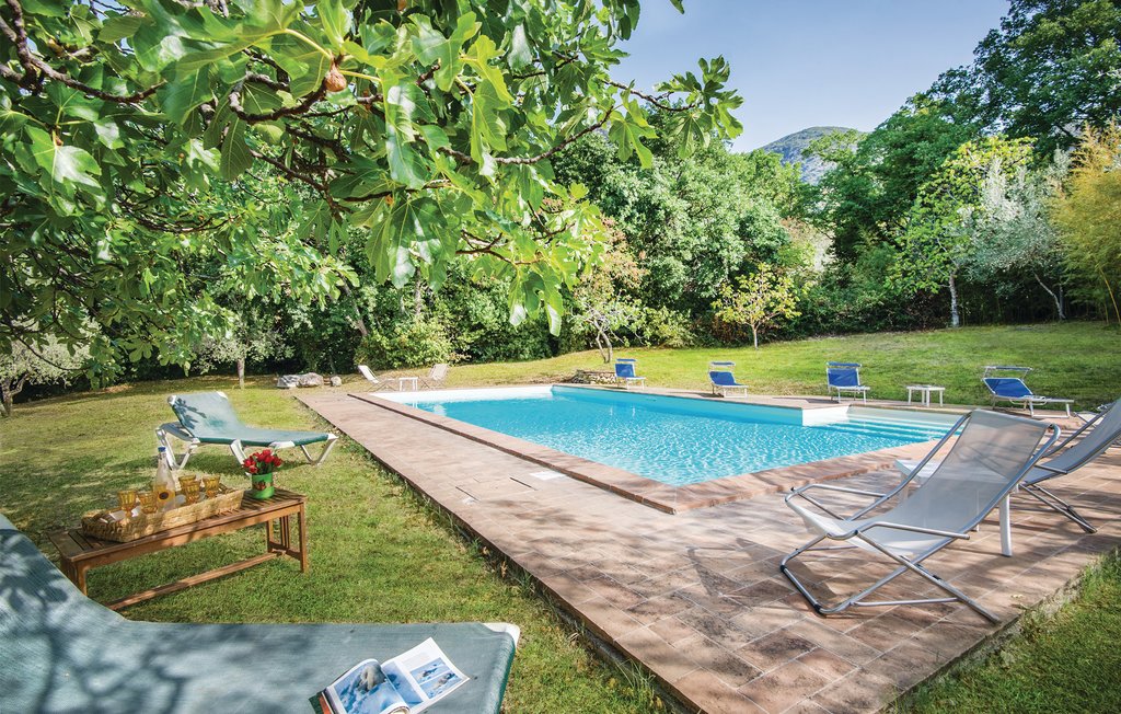 Semesterhus - Terni , Italien - IUP577 1