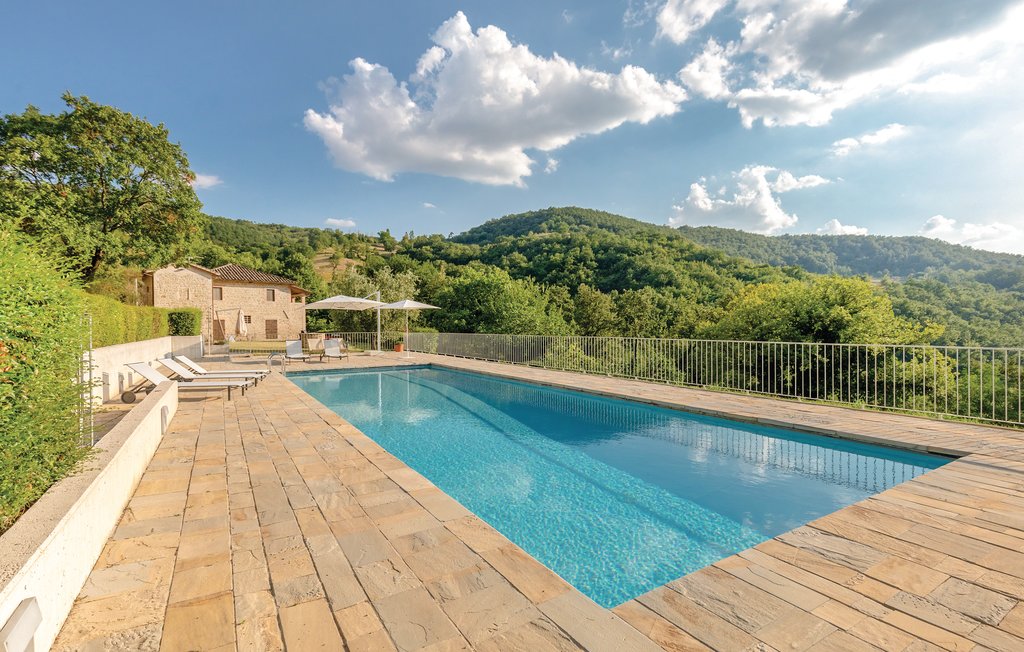 Lejlighed - Valfabbrica , Italien - IUP752 1