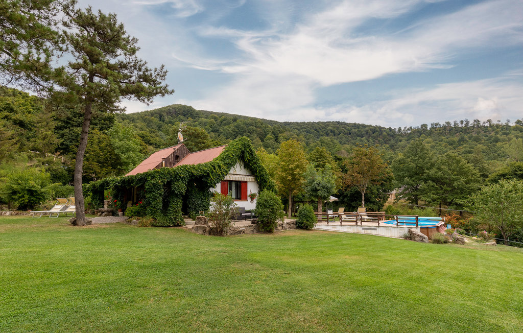 Semesterhus - San Giustino , Italien - IUP361 1