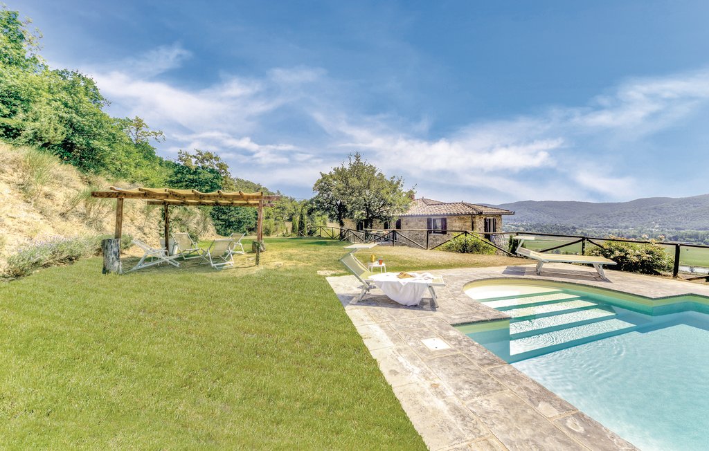 Feriehus - Passignano , Italia - IUT160 1