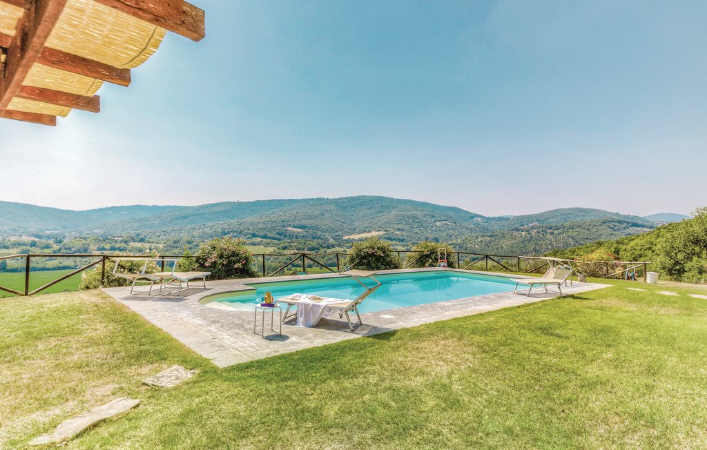 Feriehus - Passignano , Italia - IUT160 5