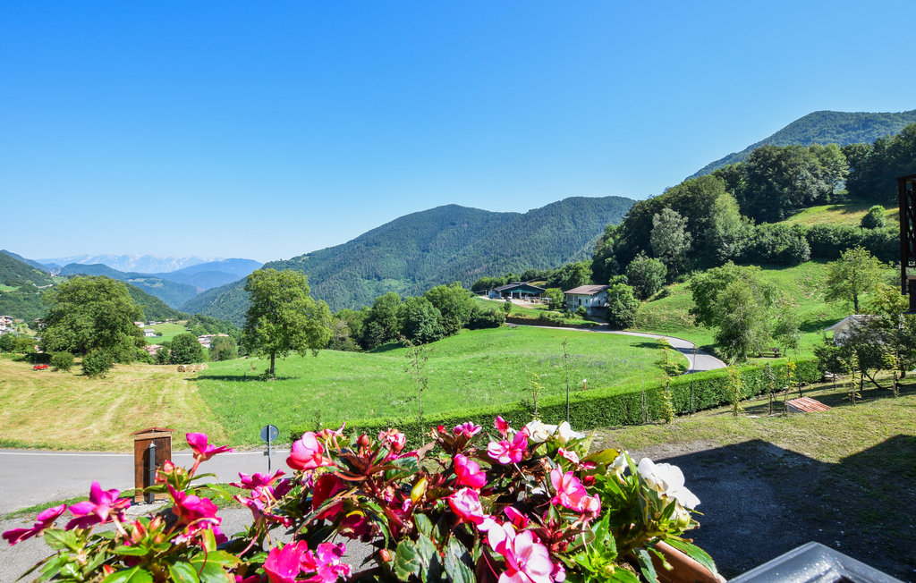 Verheug je op een geweldige vakantie in het prachtig gelegen vakantiehuis.

Als je droomt van ontspanning en activiteiten in de buitenlucht, dan ben je hier aan het juiste adres. Het uitnodigende huis..