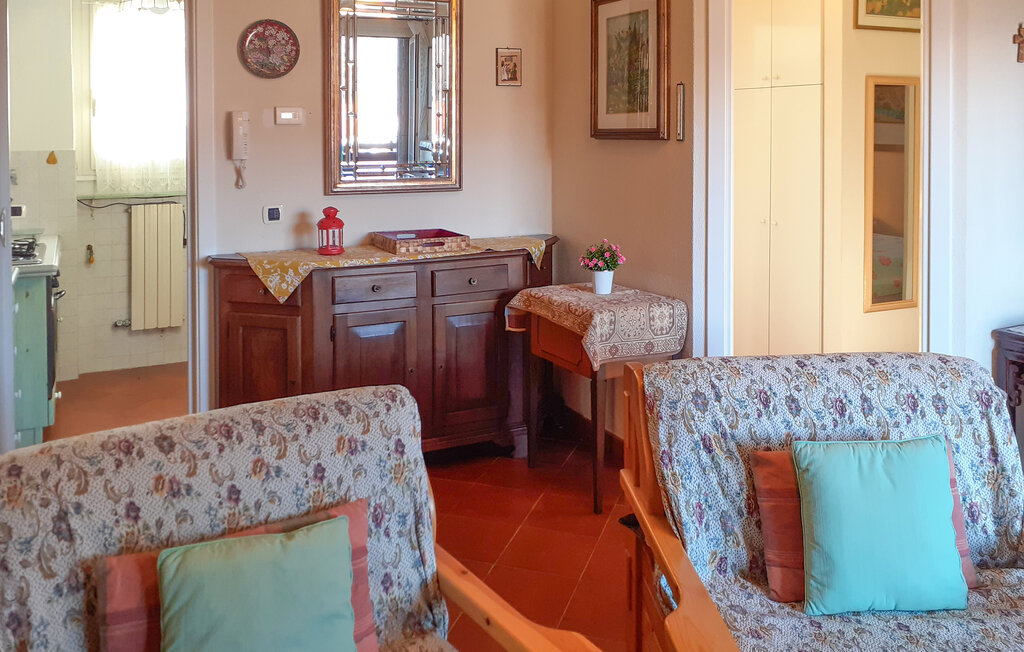 Appartement Porto Valtravaglia (IVM153)