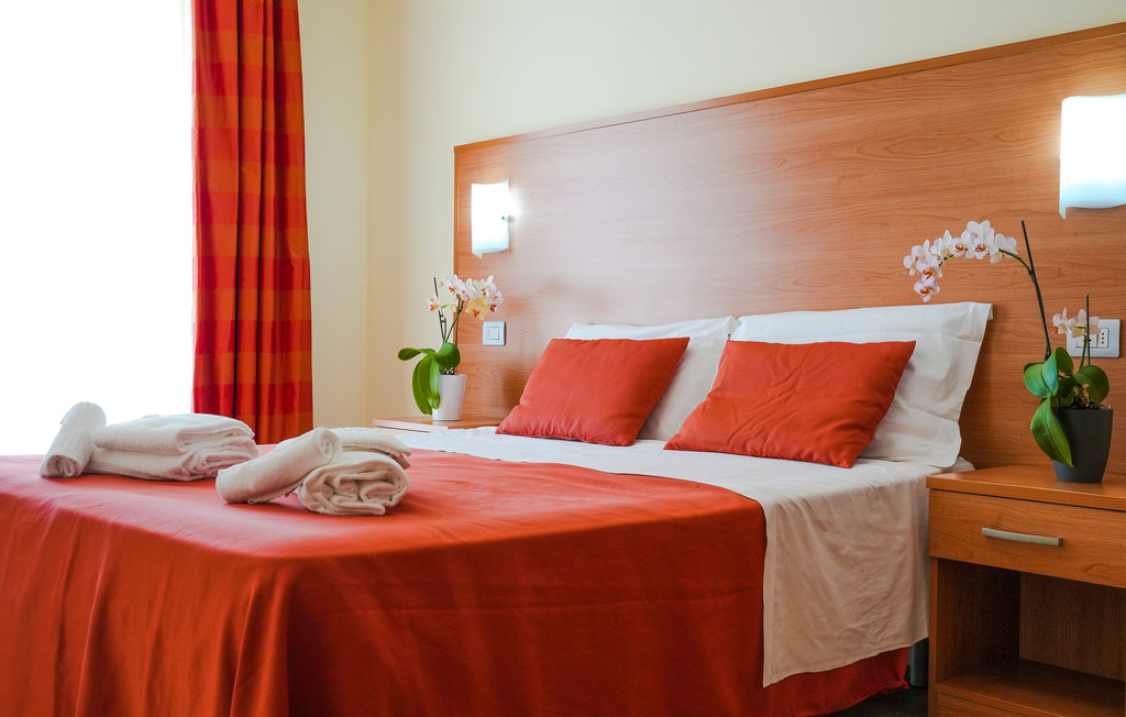 Lejlighed - Roseto degli Abruzzi , Italien - IZK268 5