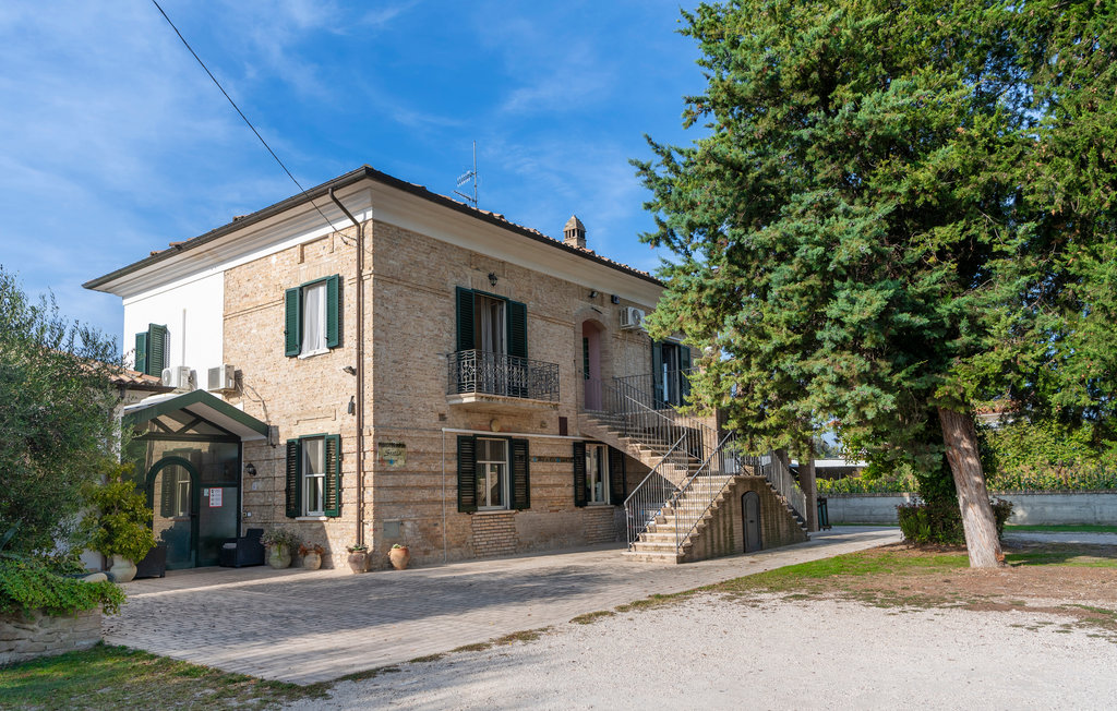 Ferienwohnung - Miglianico , Italien - IZK252 1
