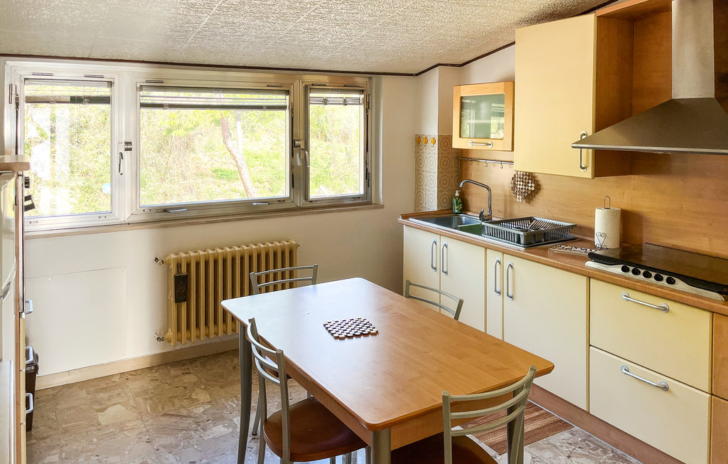 Lejlighed - Penne , Italien - IZK002 2