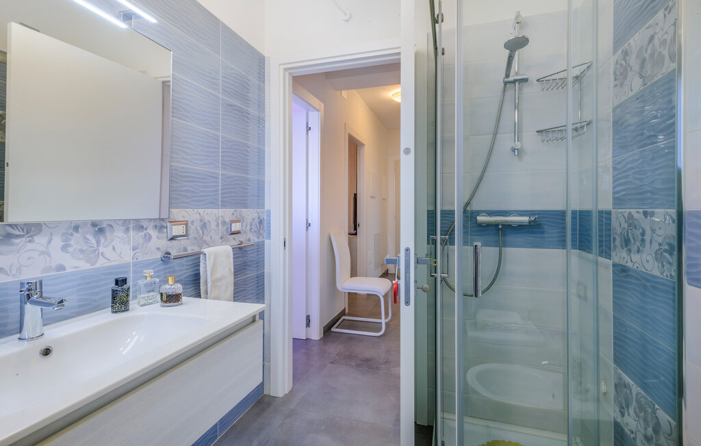 Apartment - Tortoreto Lido , Italy - IZK026 24